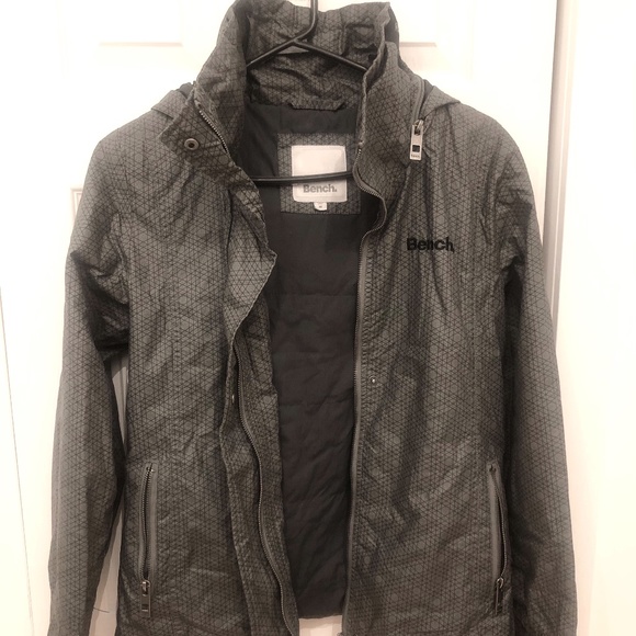 BENCH - Wind breaker - Light Jacket - Picture 1 of 2